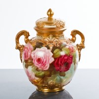 Lot 508 - ROYAL WORCESTER LIDDED VASE of shoulder...