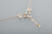 Lot 1656 - EDWARDIAN AQUAMARINE AND SEED PEARL SET...