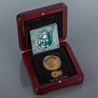Lot 1505 - NELSON MANDELLA NOBEL PEACE PRIZE 1/2 OZ GOLD...