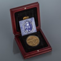Lot 1509 - NELSON MANDELA ROBIN ISLAND COMMEMORATIVE 2OZ...
