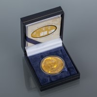 Lot 1512 - NELSON MANDELLA NOBEL PEACE PRIZE 1OZ GOLD...