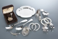 Lot 326 - COLLECTION OF SMALL SILVER ITEMS including a...