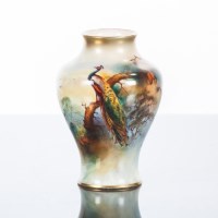 Lot 461 - ROYAL WORCESTER HANDPAINTED VASE signed F J...