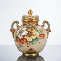 Lot 526 - ROYAL WORCESTER BLUSH IVORY POT POURRI AND...