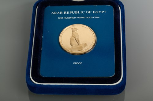Lot 1768 - ARAB REPUBLIC OF EGYPT ONE HUNDRED POND THE...