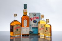 Lot 1066 - LAGAVULIN 16 YEAR OLD Single Islay Malt Whisky...