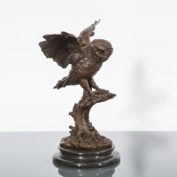 Lot 1101 - MODERN BRONZE SCULTURE OF A BARN OWL modelled...