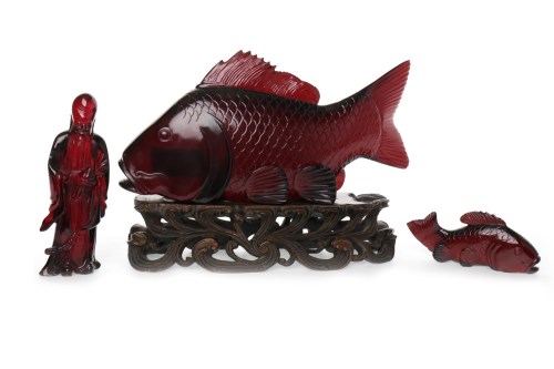 Lot 1007 - 20TH CENTURY CHINESE BAKELITE CARVED CARP on a...