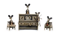 Lot 1607 - MARX MERRYMAKERS TINPLATE CLOCKWORK MOUSE BAND...