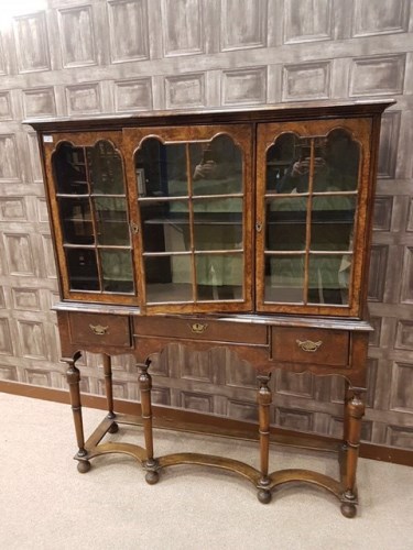 Lot 1617 - WALNUT CHINA DISPLAY CABINET OF QUEEN ANNE...