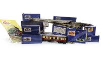 Lot 1699 - HORNBY DUBLO TRAIN SET made in England by...