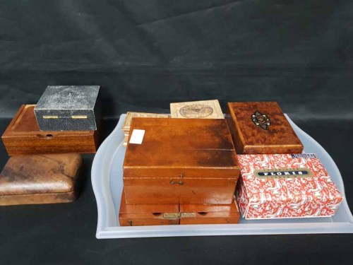 Lot 198 - LOT OF WOODEN BOXES some including game pieces