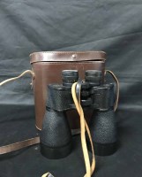 Lot 313 - PAIR OF ROSS BINOCULARS 13 x 60, along with...