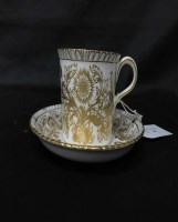 Lot 348 - ROYAL CROWN DERBY 'BROCADE' PATTERN EIGHT...