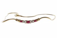 Lot 720 - NINE CARAT GOLD PASTE AND DIAMOND NECKLET with...