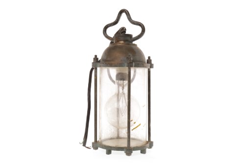 Lot 1434 - EARLY 20TH CENTURY DIVING LAMP BY SIEBE GORMAN...