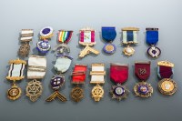 Lot 808 - EARLY TO MID 20TH CENTURY MASONIC MEDALS...
