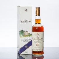 Lot 1080 - MACALLAN 18 YEAR OLD Single Highland Malt...