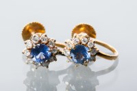 Lot 1695 - PAIR OF SAPPHIRE AND DIAMOND CLUSTER EARRINGS...