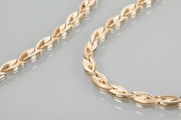 Lot 1876 - NINE CARAT GOLD MATCHING NECKLACE AND BRACELET...