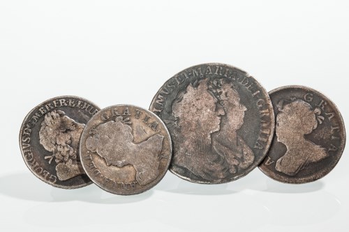 Lot 1508 - COLLECTION OF BRITISH SILVER COINS comprising...