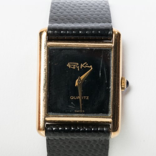 Lot 726 - GENTLEMAN'S NINE CARAT GOLD ROY KING QUARTZ...