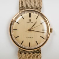 Lot 745 - GENTLEMAN'S NINE CARAT GOLD OMEGA GENEVE...