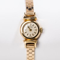 Lot 767 - LADY'S EIGHTEEN CARAT GOLD GIRARD PERREGAUX...