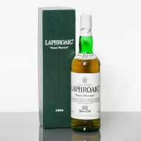 Lot 1107 - LAPHROAIG ROYAL WARRANT Single Islay Malt...