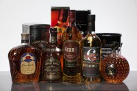 Lot 1140 - CROWN ROYAL Blended Canadian Whisky. 1 L, 40%...