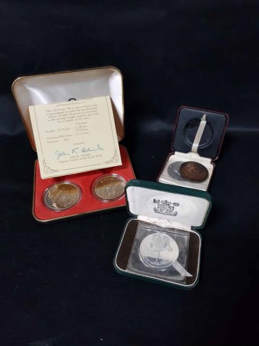 Lot 53 - LOT OF VARIOUS ROYAL MINT AND OTHER PROOF COINS
