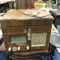 Lot 69 - 'MARCONIPHONE' GRAMOPHONE IN WOODEN CASE