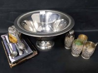 Lot 88 - LOT OF SILVER PLATED ITEMS including cake...