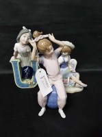 Lot 202 - LOT OF LLADRO AND NAO FIGURES (8)