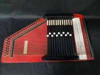 Lot 213 - AUTO HARP contained within original case with...