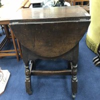 Lot 406 - SMALL OAK DROP LEAF TABLE AND A SQUARE SIDE TABLE