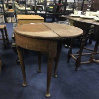 Lot 408 - MAHOGANY DROP LEAF TABLE AND AN OAK SEWING BOX