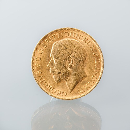 Lot 1518 - Gold George V Full Sovereign Dated 1913