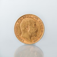 Lot 1537 - GOLD EDWARD VII HALF SOVEREIGN DATED 1904