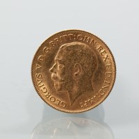 Lot 1584 - GOLD GEORGE V HALF SOVEREIGN DATED 1912