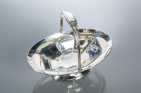 Lot 367 - GEORGE V SCOTTISH SILVER BASKET maker George...