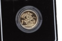 Lot 556 - THE ROYAL MINT UK GOLD PROOF SOVEREIGN DATED...