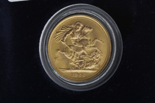 Lot 565 - GOLD SOVEREIGN DATED 1966 in capsule, not...
