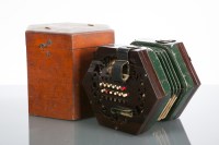 Lot 532 - VICTORIAN 48-BUTTON ROSEWOOD CONCERTINA with...