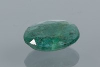 Lot 1686 - UNMOUNTED OVAL CUT EMERALD approximately 6.0...