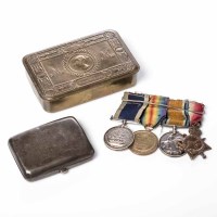 Lot 957 - GROUP OF FOUR WWI MEDALS comprising 1914-1915...