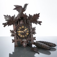 Lot 523 - CARVED WOOD BLACK FOREST BEHA WEIGHT DRIVEN...