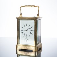 Lot 562 - LATE 19TH CENTURY BRASS CARRIAGE CLOCK the...