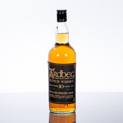 Lot 1014 - ARDBEG 10 YEAR OLD Single Islay Scotch Whisky....