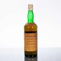 Lot 1022 - LAPHROAIG 10 YEAR OLD Single Islay Malt Whisky....
